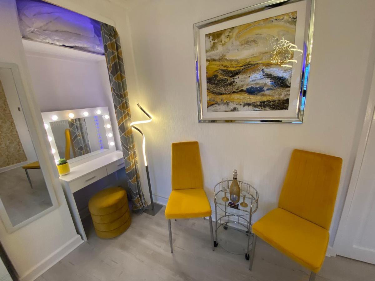 New…The Hottub House Blackpool Pleasure Beach Eksteriør bilde