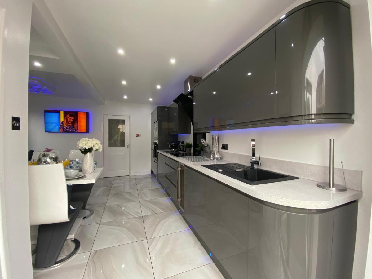 New…The Hottub House Blackpool Pleasure Beach Eksteriør bilde